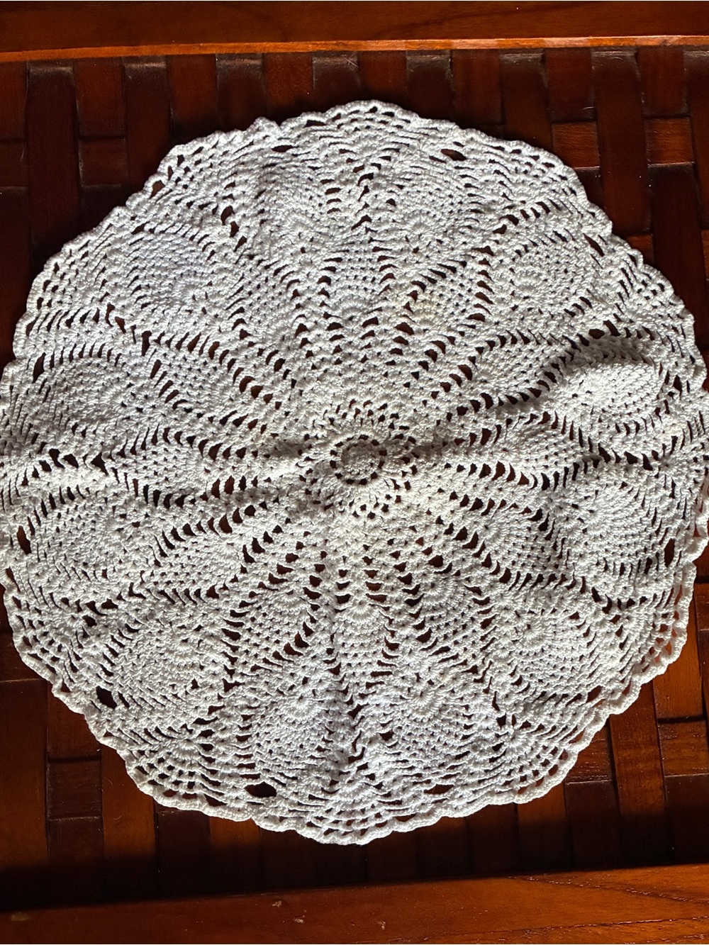 Vintage Handcrafted Round Crochet Doily 12.5" White Pineapple Motif Table Mat